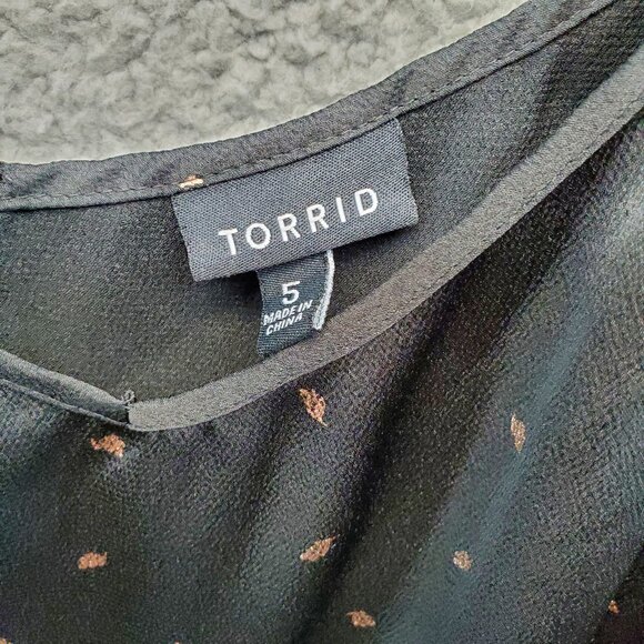 Torrid Sophie Black Foil Feather Swing Cami Size 5 - Picture 3 of 9